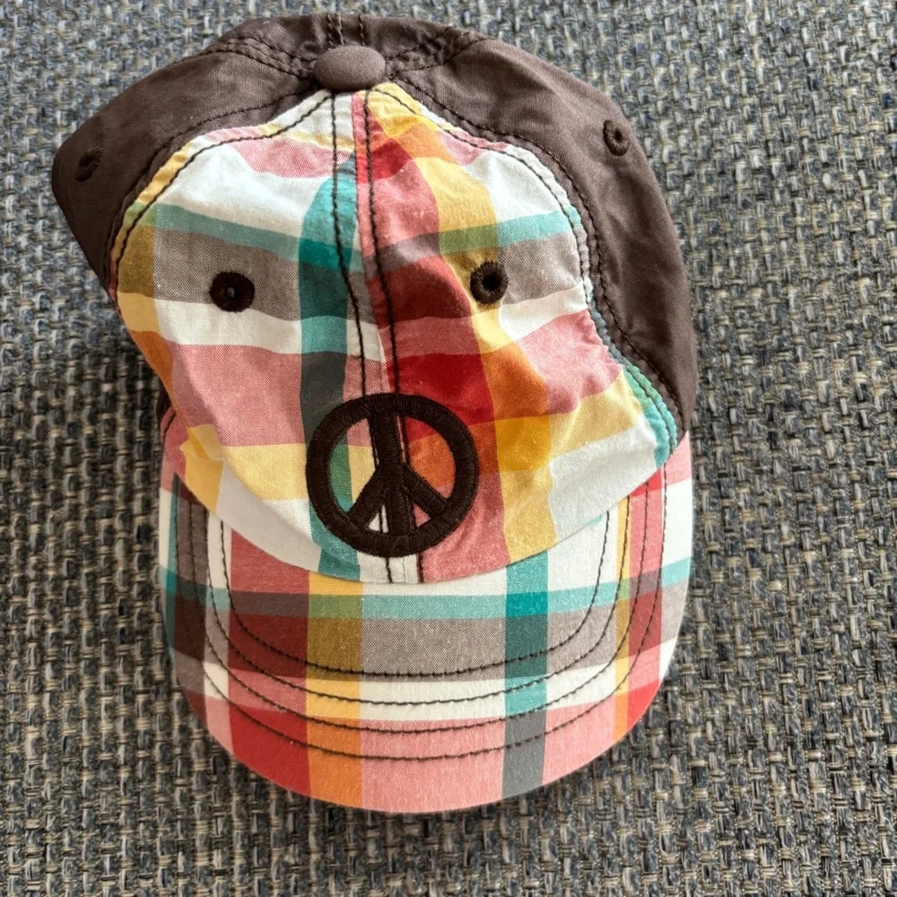 Gymboree Colorful Plaid Baby Cap w/ Peace Sign – 3-6 Months